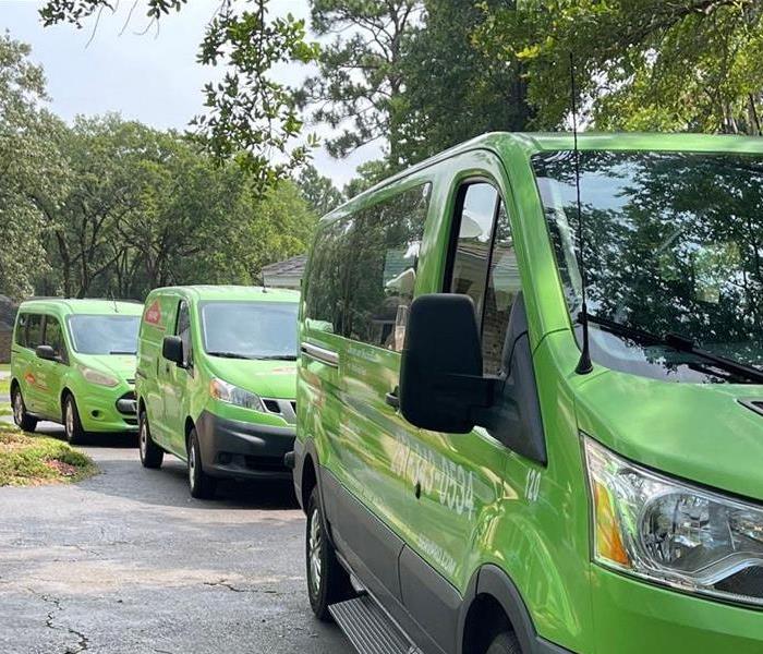 SERVPRO Vans in Driveway